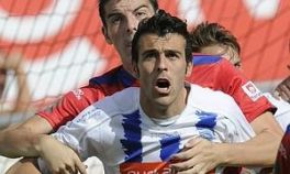 Negredo es intervenido «con éxito» de su rotura de ligamento